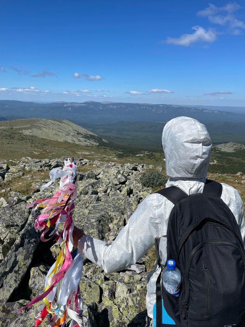 Вершина урала 7 букв. Медаль высшие вершины Урала.